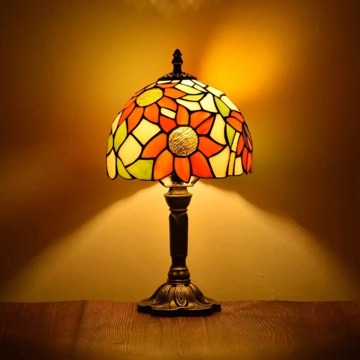Antyczna Lampa Witrażowa | Ciepłe Oświetlenie, Ręcznie Wykonana, Szkło, 37x20 cm 1