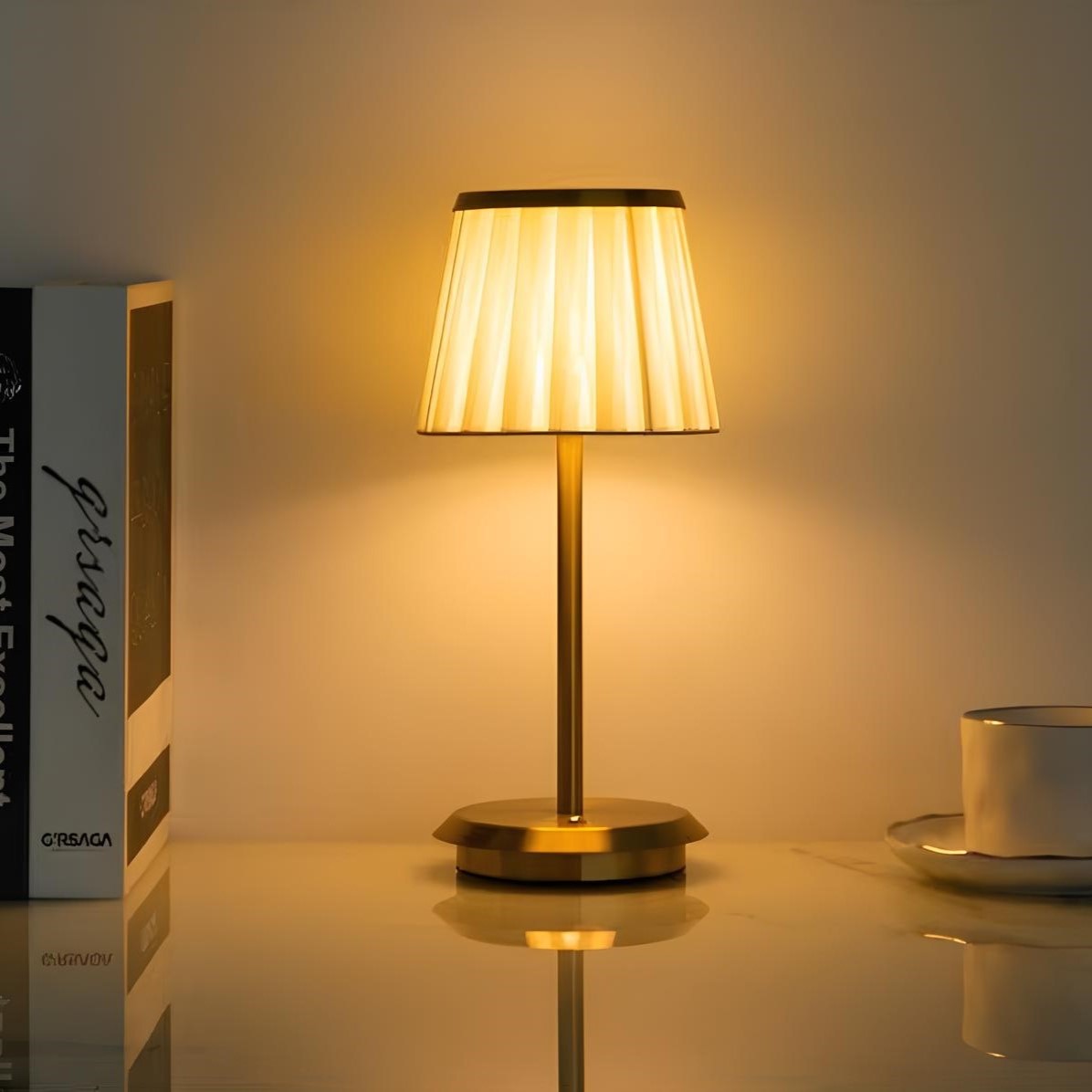 Klasyczna Lampa Stołowa Bezprzewodowa | Czarna, Regulowane Oświetlenie, Żelazny Korpus, Tkaninowy Klosz 6