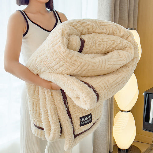 Koc Polarowy Koralowy | Ciepło i Komfort 1,5 kg 0