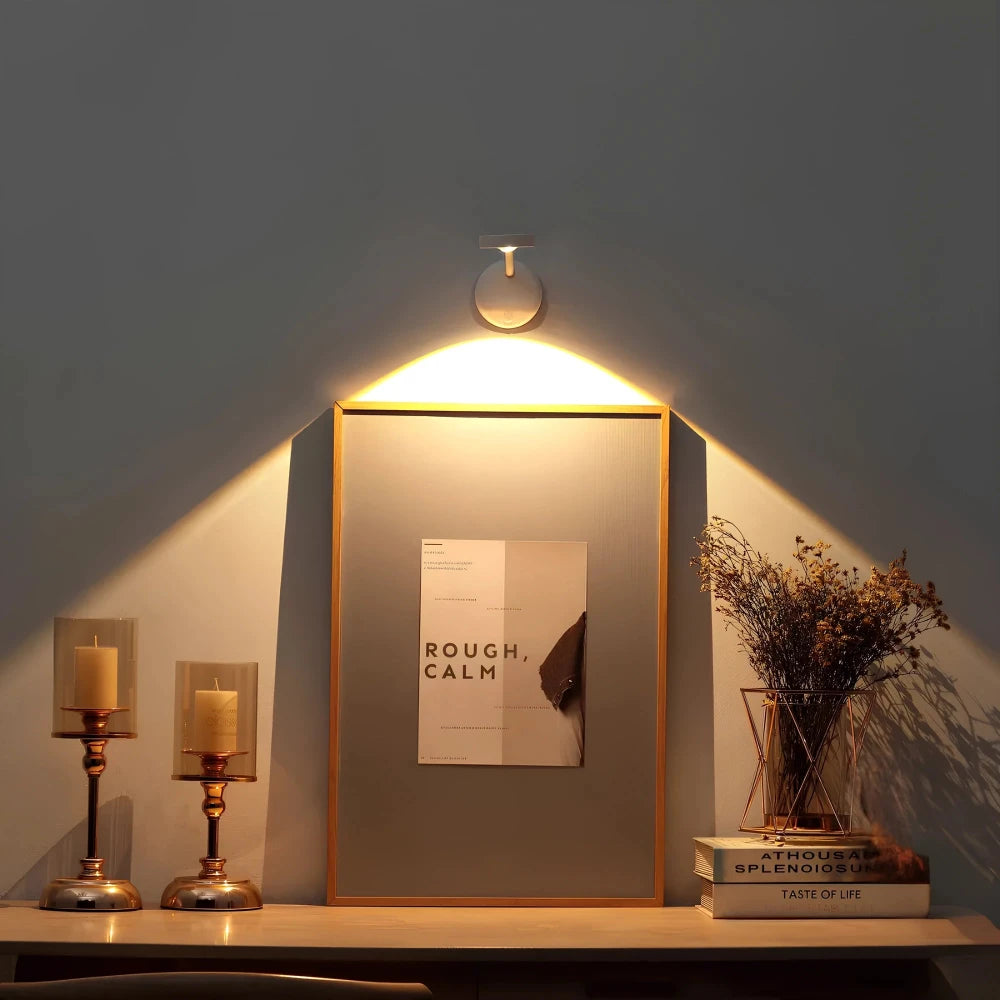Lampa LED z Czujnikiem Ruchu | 360° Rotacja, Trzy Kolory, Bezprzewodowa Instalacja 1