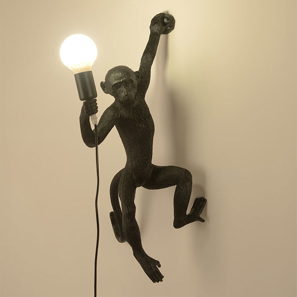 Lampa Ścienna z Żywicy w Kształcie Małpki – Vintage Kinkiet Ścienny 70 cm do Salonu i Kuchni 0