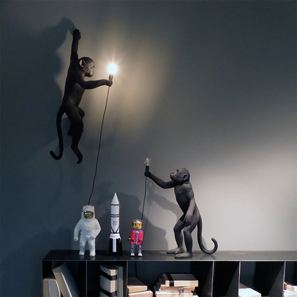 Lampa Ścienna z Żywicy w Kształcie Małpki – Vintage Kinkiet Ścienny 70 cm do Salonu i Kuchni 7