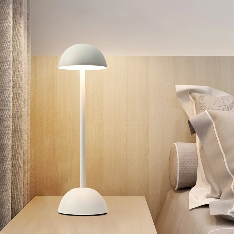 Lampa Stołowa Bezprzewodowa w Stylu Nordyckim | Minimalistyczny Design, Ładowana przez USB-C 4