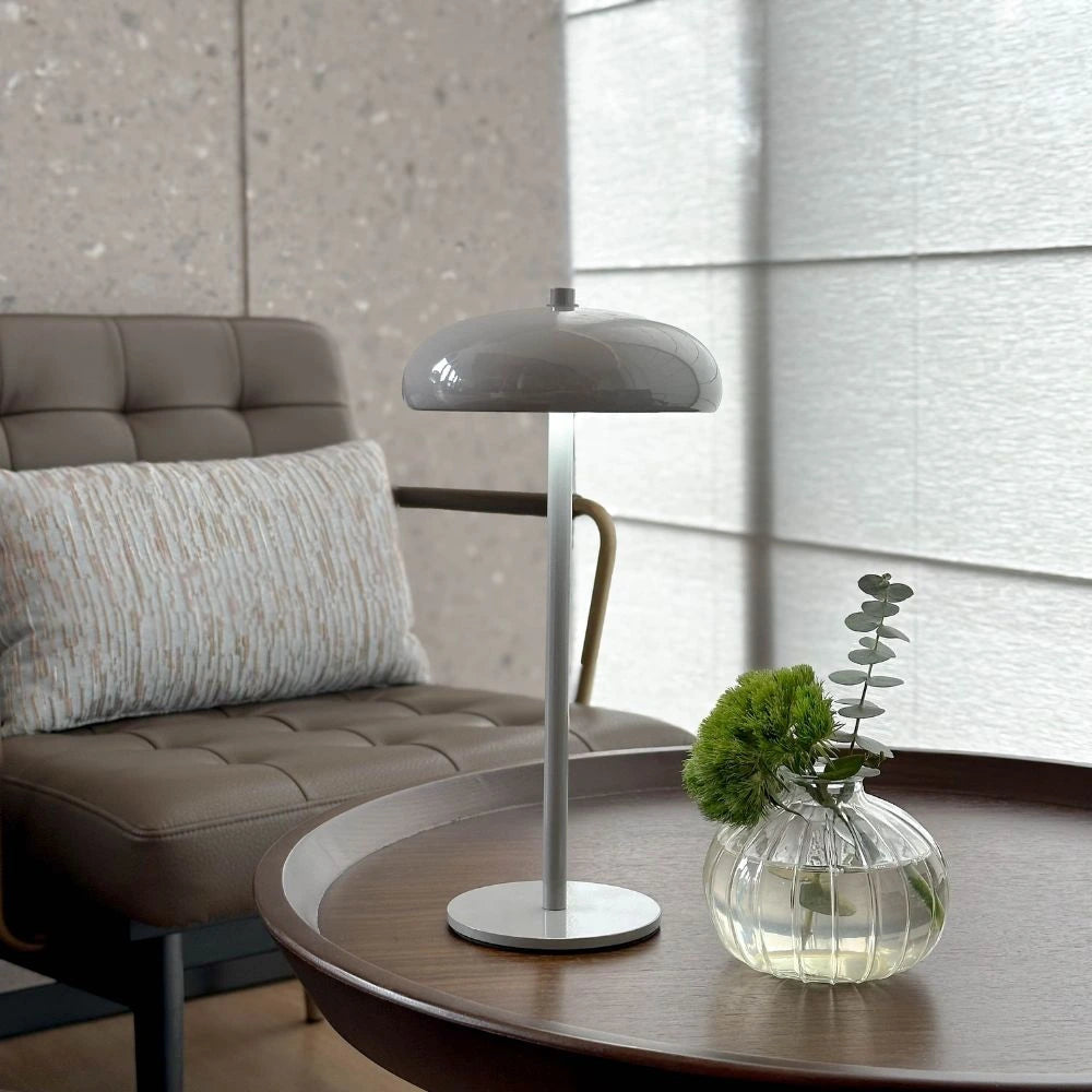 Lampa Stołowa Retro z Bezprzewodowym Ładowaniem | Minimalistyczny Design, Dotykowa Kontrola 5
