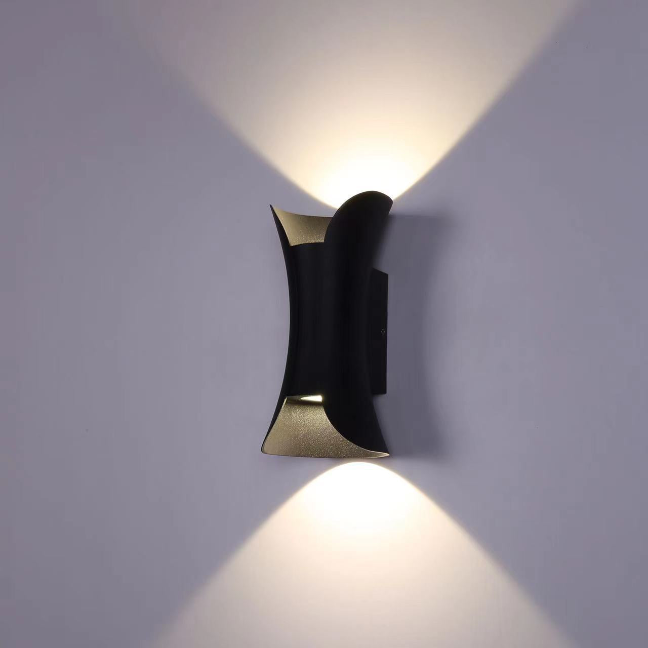 Lampa Zewnętrzna LED na Dom | Wodoodporna, Aluminiowa Konstrukcja IP65 3