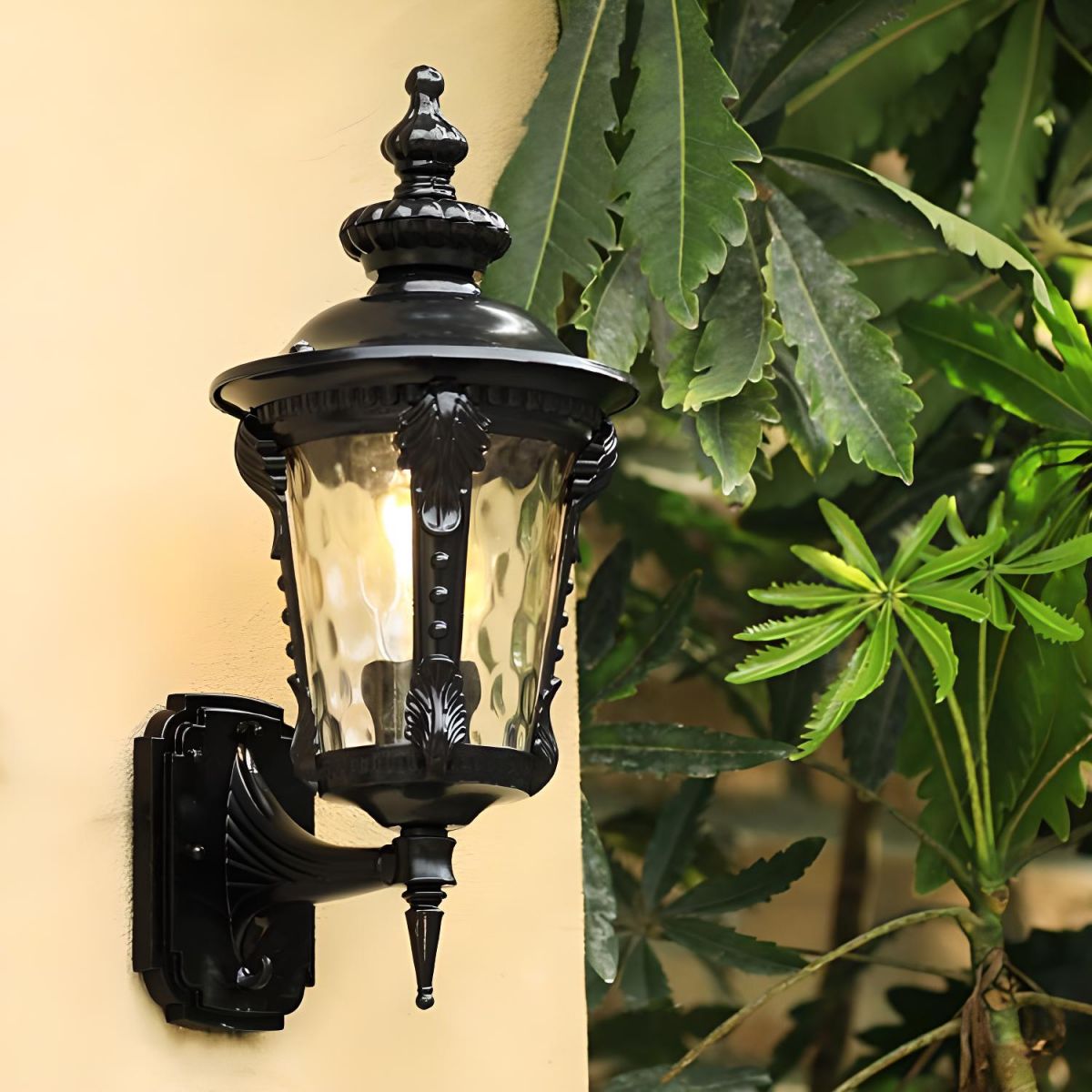Lampa Zewnętrzna Vintage z Szklanym Kloszem i Aluminiową Obudową – Oświetlenie na Dom, Idealna do Ogrodu i Patio 5