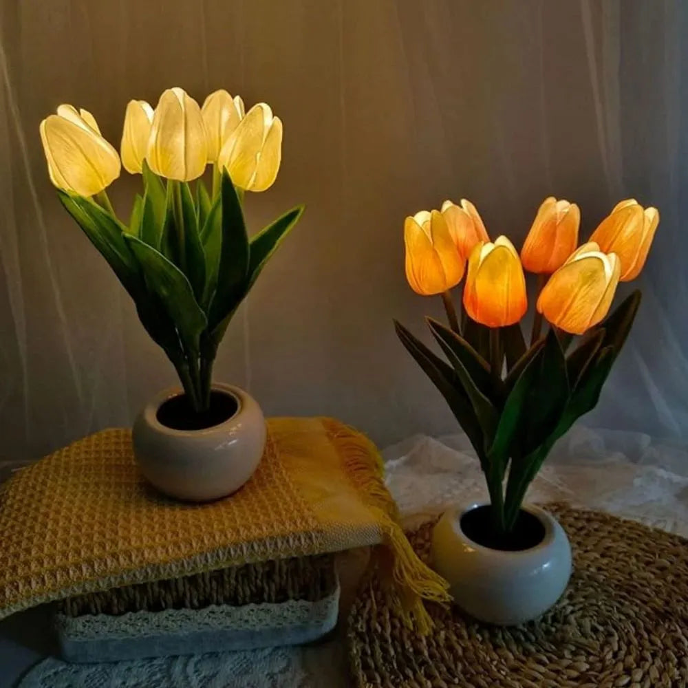 Lampka Nocna Tulipan | Realistyczny Design, Ciepłe Oświetlenie, Zasilana na Baterie lub USB 3
