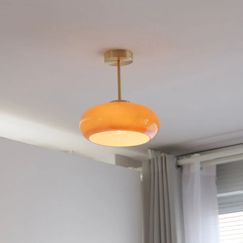 Vintage’owa mosiężna lampa sufitowa półprzysufitowa