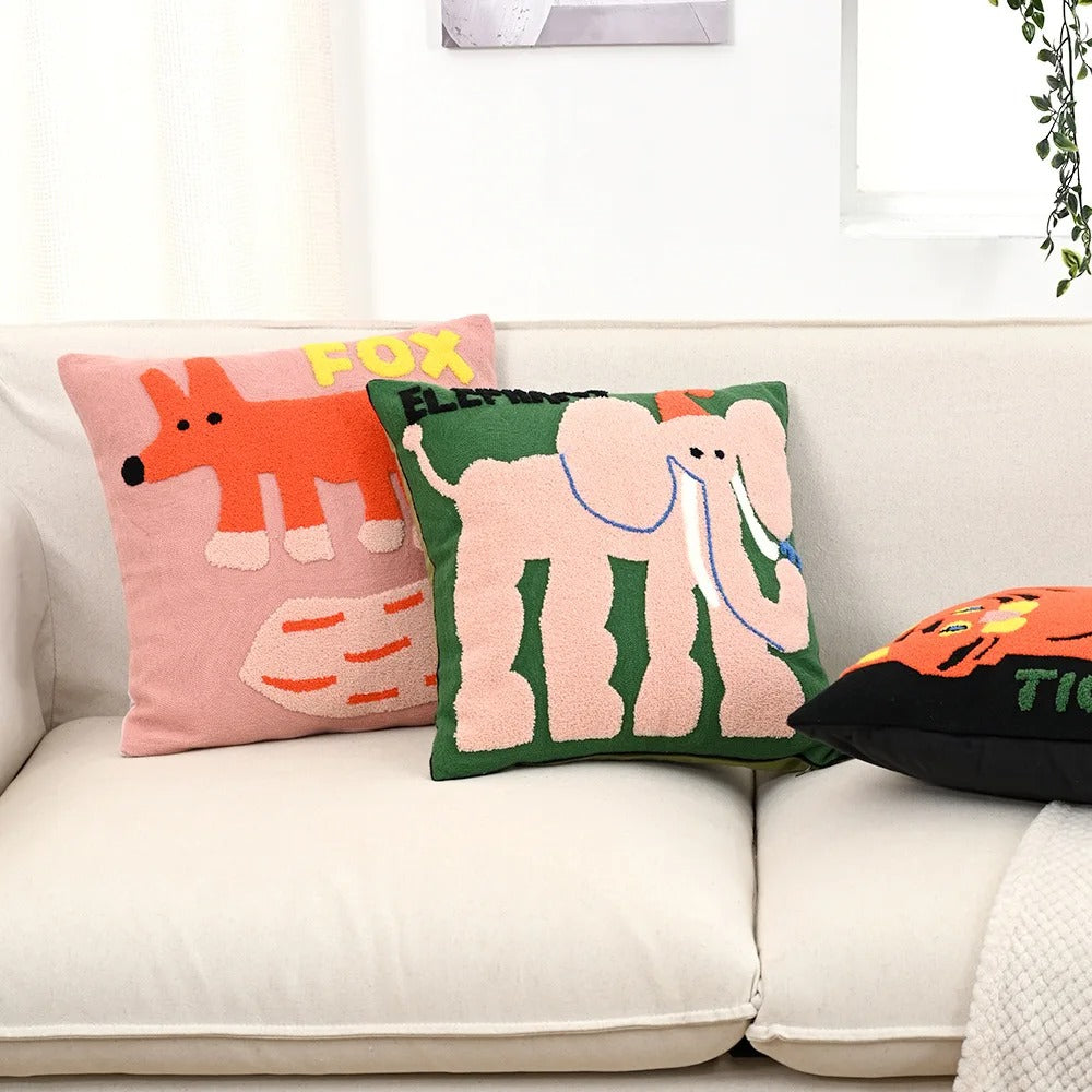 Poduszka Dekoracyjna Haftowana 45x45 cm z Mieszanki Poliestru i Bawełny – Stylowy Akcent do Salonu i Sypialni 1