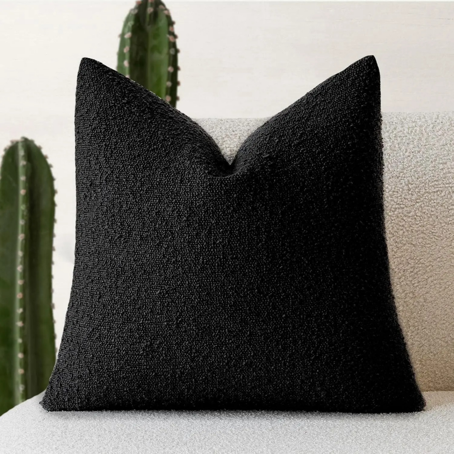 Poduszka Dekoracyjna Tulum z Luksusowej Tkaniny Boucle 45x45 cm – Elegancki Minimalistyczny Design do Salonu 13