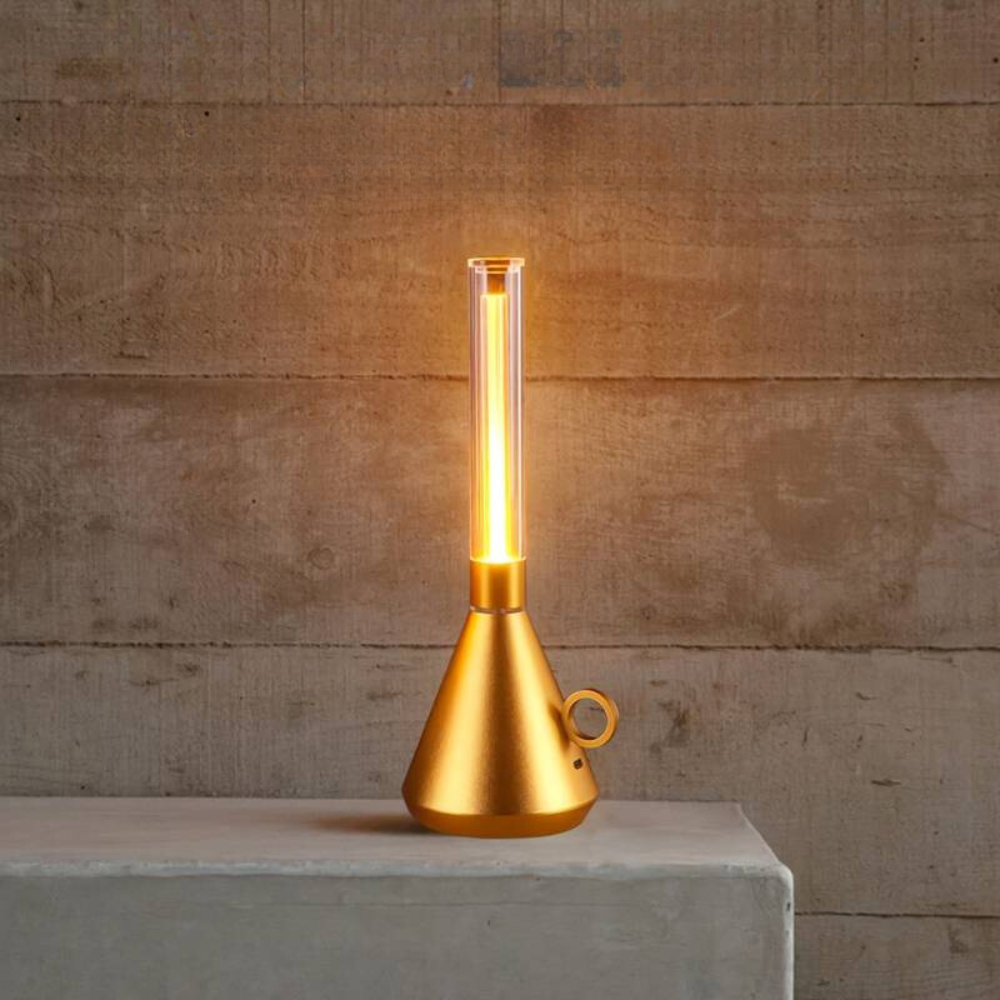 Przenośna Latarnia Retro z Regulowanym Oświetleniem | Elegancki Design, Bezprzewodowa 2
