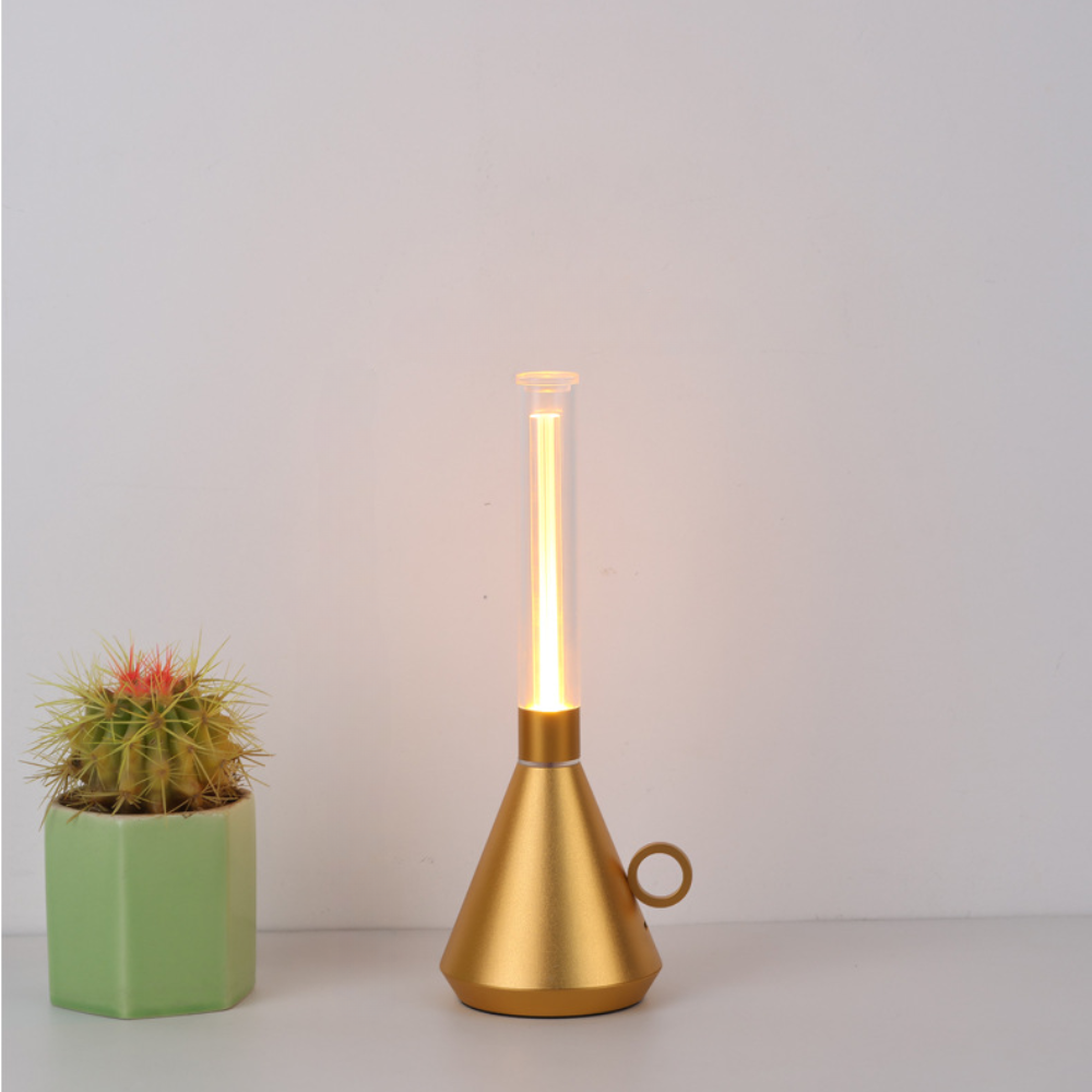Przenośna Latarnia Retro z Regulowanym Oświetleniem | Elegancki Design, Bezprzewodowa 5
