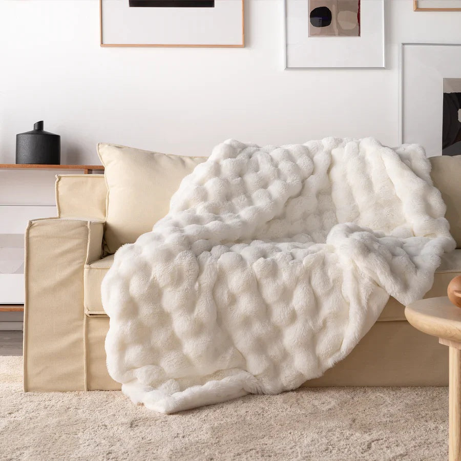 Comfortable everyday blanket