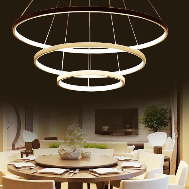 Żyrandol Halo do Salonu | Luksusowy, Konfigurowalny Design z Pierścieniami Akrylowymi 7