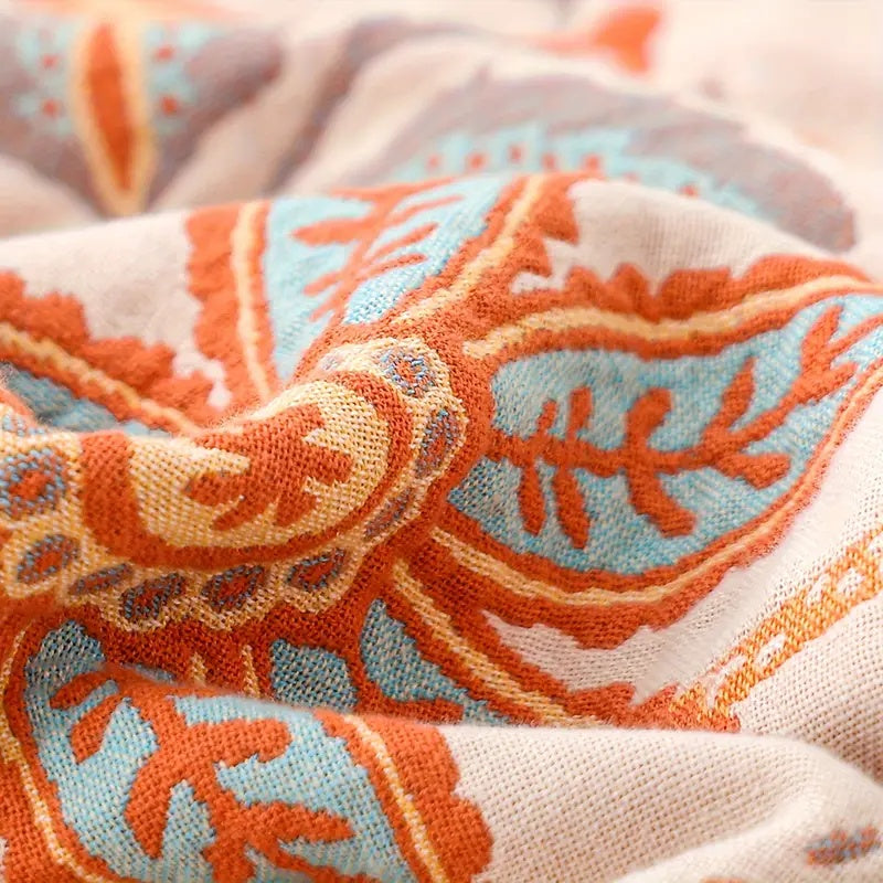 Boho koc z kwiatowym wzorem na sofę