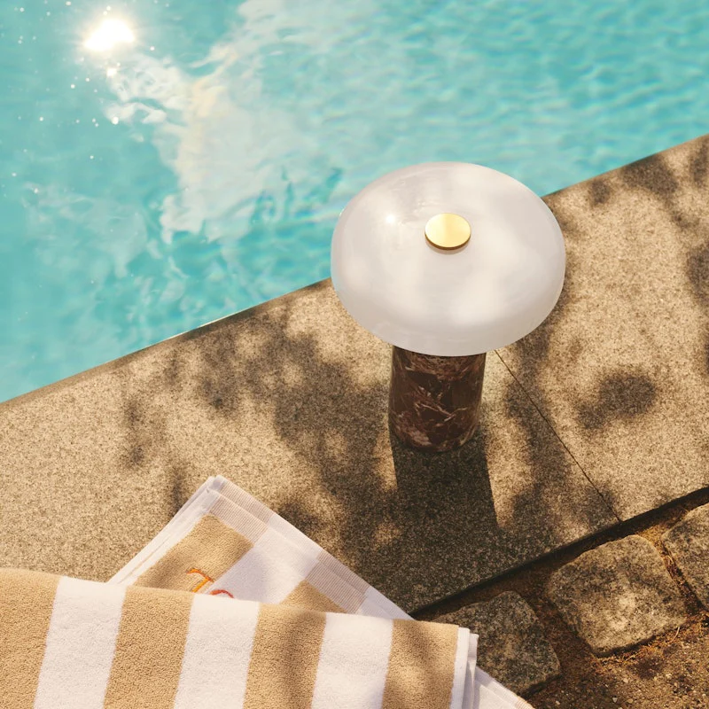 Przenośna lampa stołowa Marble