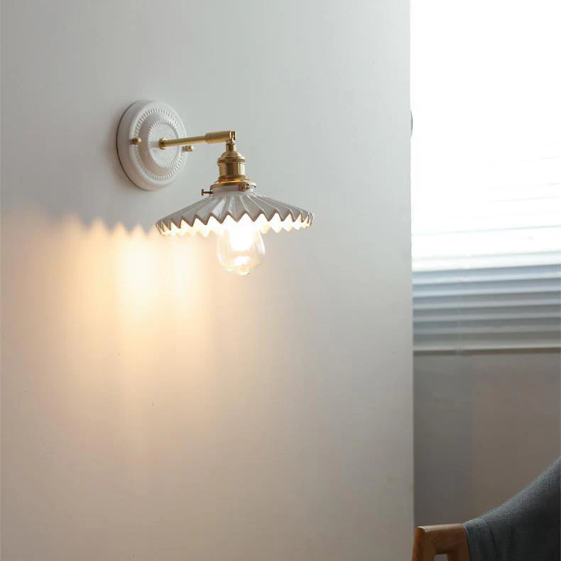 Vintage Japońska Ceramiczna Mosiężna 1-Punktowa Lampa Ścienna