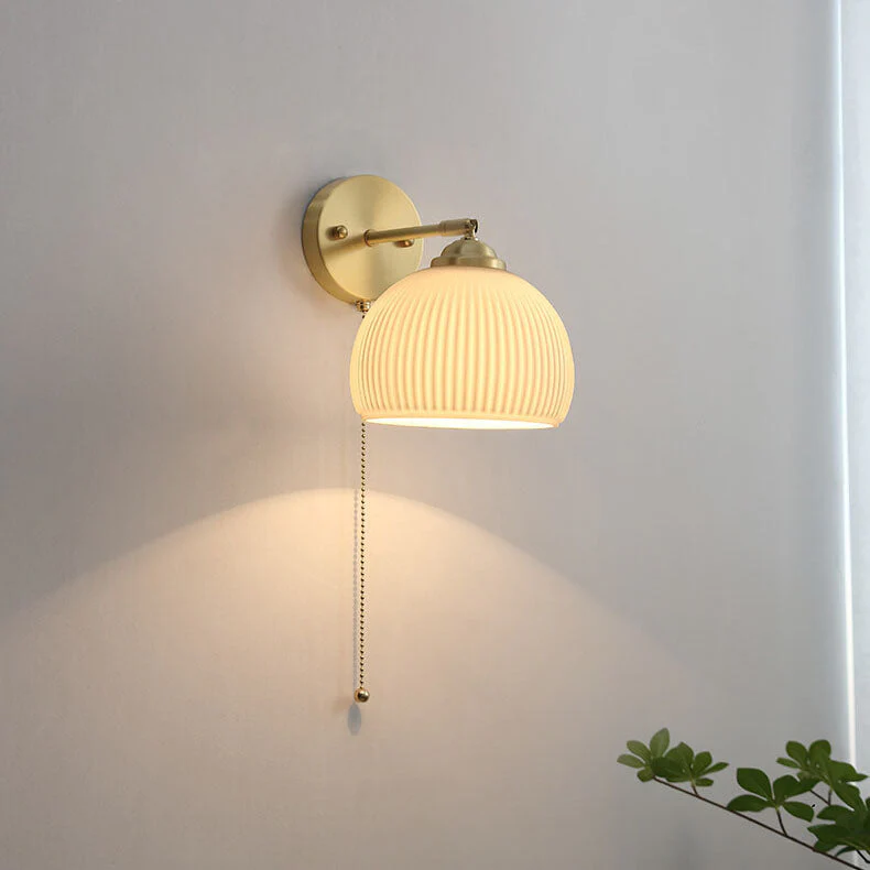 Nordycka Paskowana Mlecznobiała Szklana Mosiężna lampa