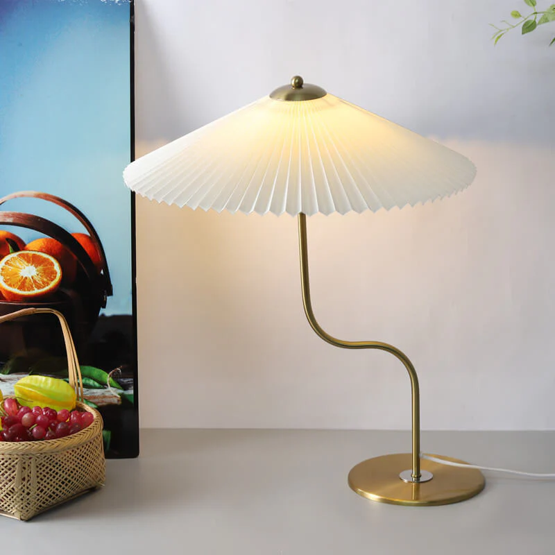 Japońska minimalistyczna kinkietowa lampa LED z drewna