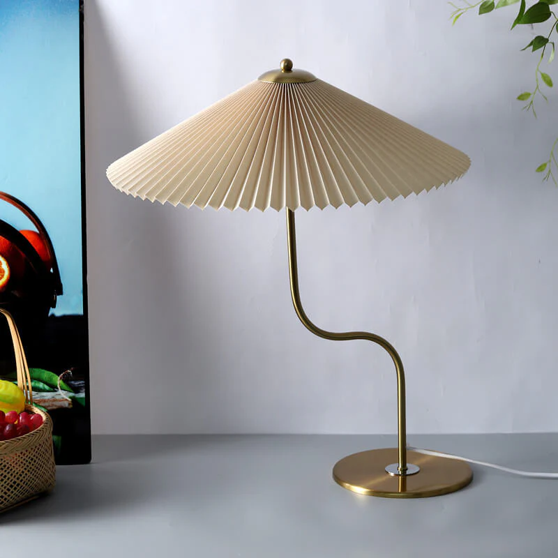 Japońska minimalistyczna kinkietowa lampa LED z drewna