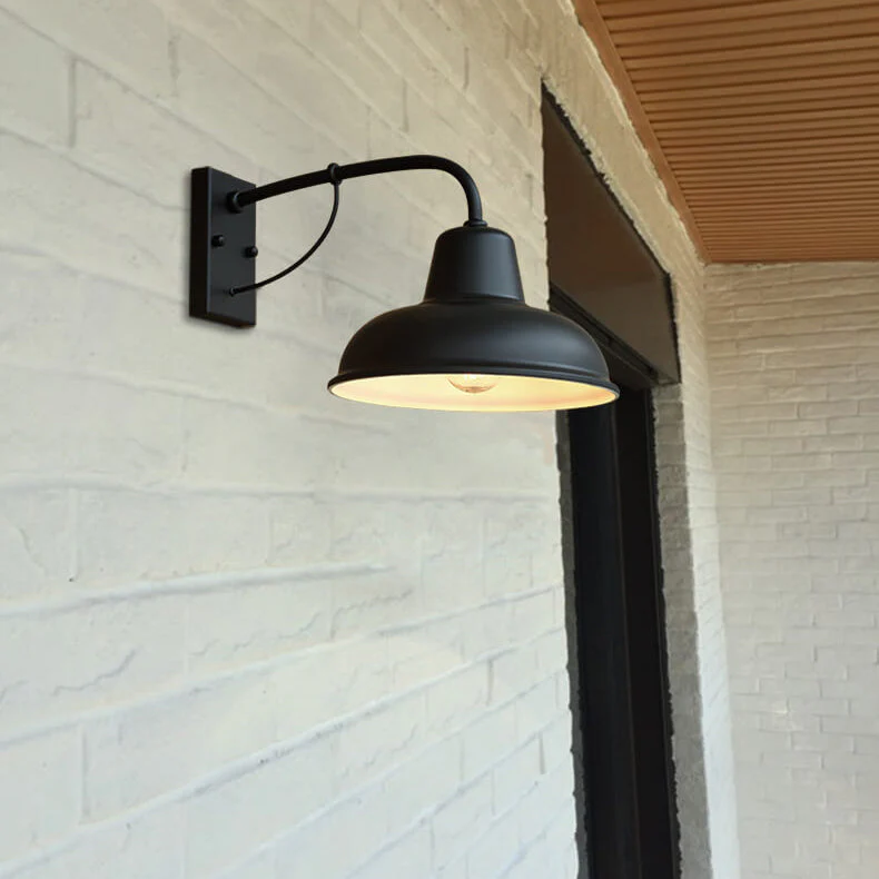 Vintage żelazna wodoodporna kinkietowa lampa ścienna na zewnątrz