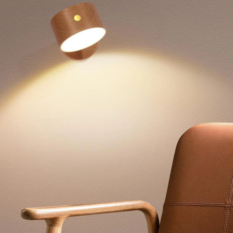 Prosta drewniana lampa nocna LED z dotykowym włącznikiem