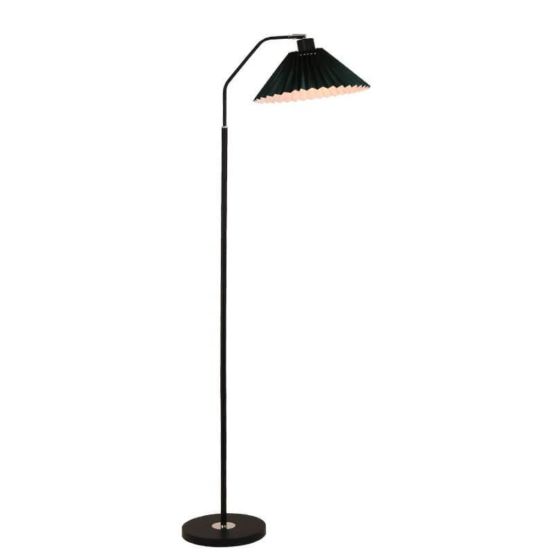 Minimalistyczna lampa stojąca z plisowanym kloszem z tkaniny