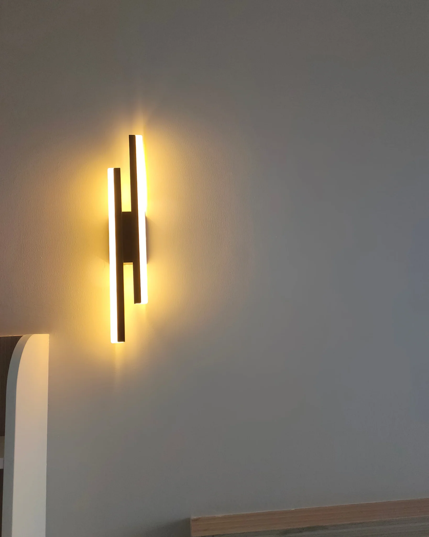 Lampa ścienna Fallon