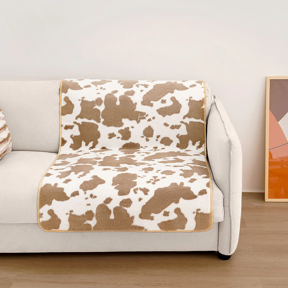 Stylowy Kocyk dla Zwierzaka Cow – Wzór w Łatki Krowy