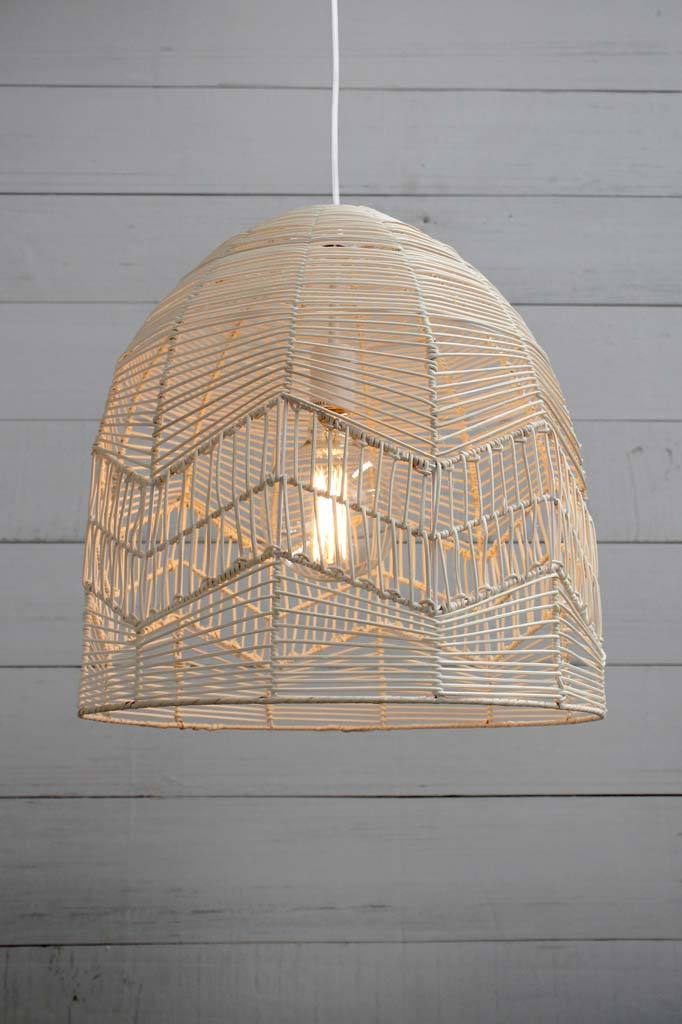 Wisząca lampa z rattanu