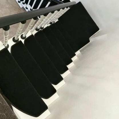 Dywan Na Schody Antypoślizgowy | 0,65 kg Komfort I Bezpieczeństwo 2