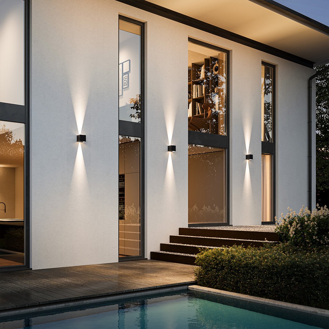 Kinkiet LED XENA | Regulowane klapy świetlne 0,5 kg 5