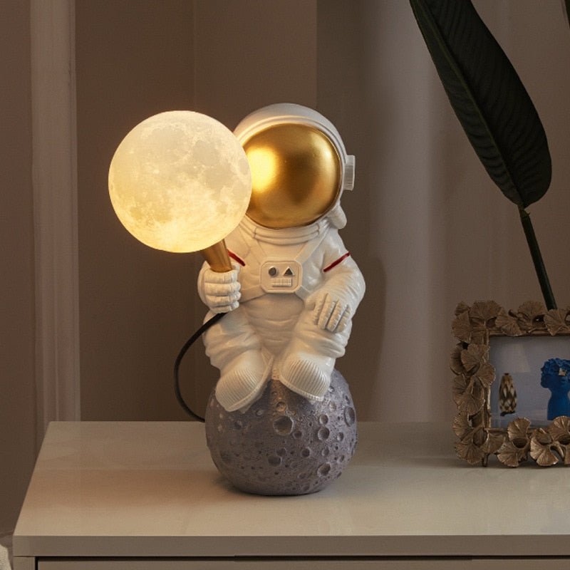 Lampa Ozdobna Astronauta | Kosmiczny Design 0.5kg 4
