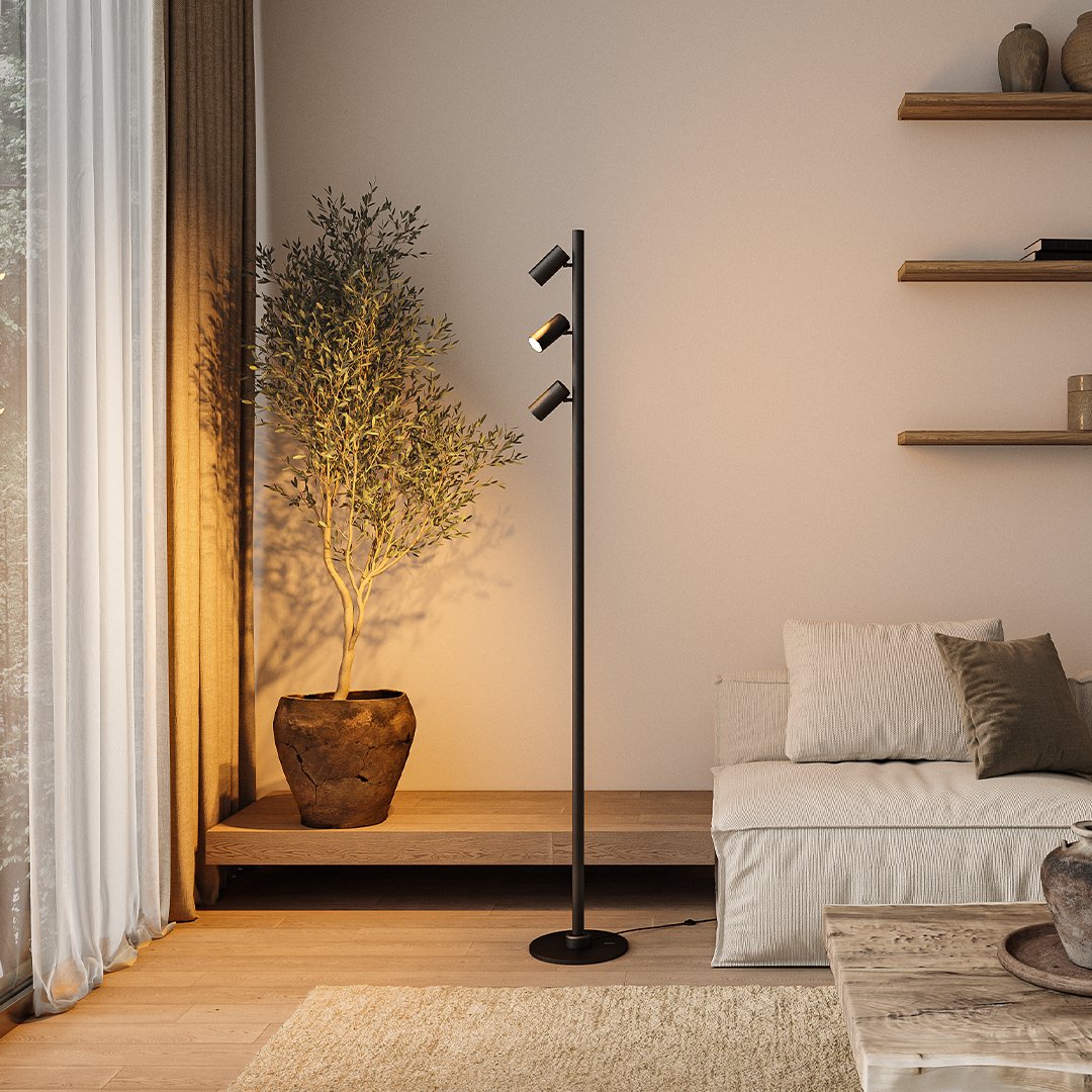 Lampa podłogowa ARCA | System magnetyczny 1,5 kg 2