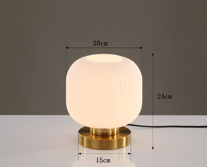 Lampa stołowa ADELIER | Elegancka dekoracja 1,5 kg 9