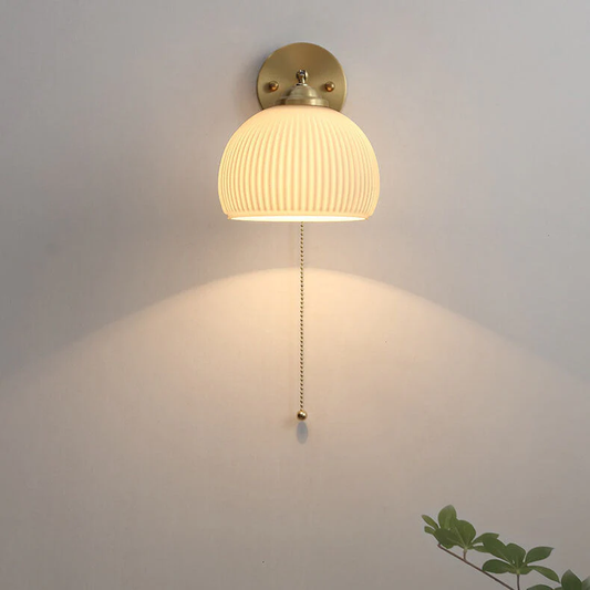 Nordycka Paskowana Mlecznobiała Szklana Mosiężna lampa
