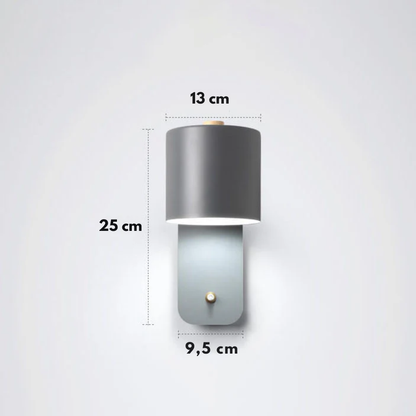 Otočná nástěnná lampa ve tvaru válce