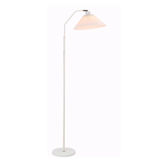 Minimalistyczna lampa stojąca z plisowanym kloszem z tkaniny