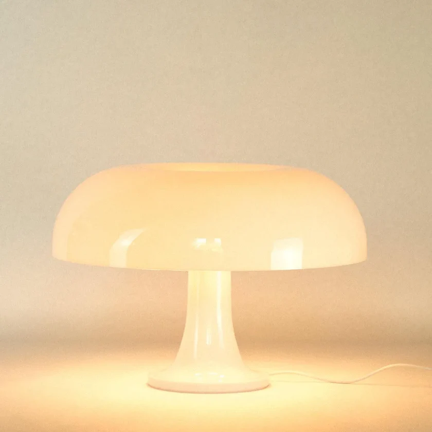 Lampa Puffball w kolorze Snow White