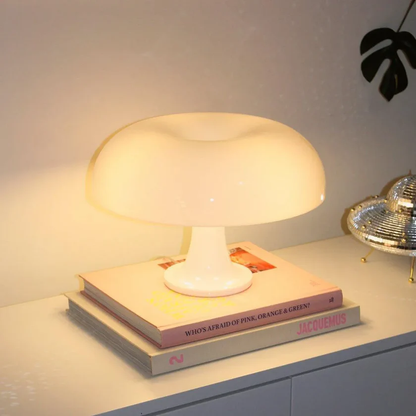 Lampa Puffball w kolorze Snow White