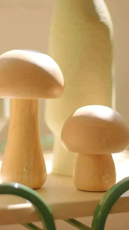 Lampa Timber Mushie z bukového dřeva