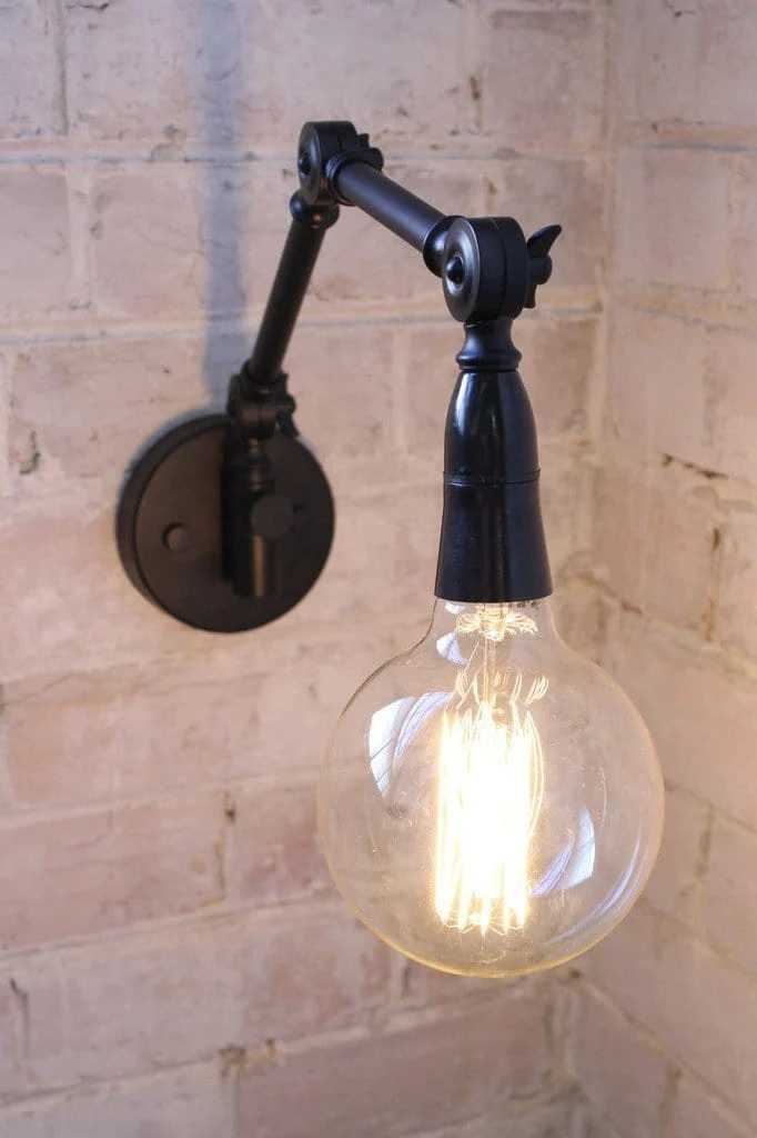 Lampa ścienna Two Arm Swing